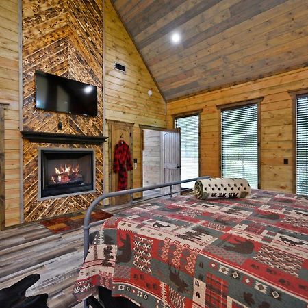 The Adirondack Honeymoon Hot Tub Soaking Tub Wood Burning Fireplace Stephens Gap エクステリア 写真