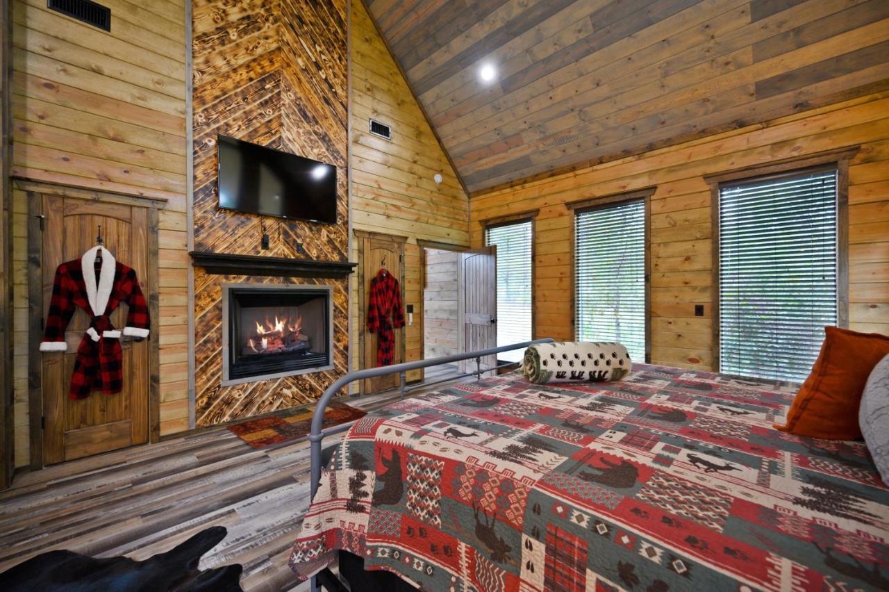 The Adirondack Honeymoon Hot Tub Soaking Tub Wood Burning Fireplace Stephens Gap エクステリア 写真