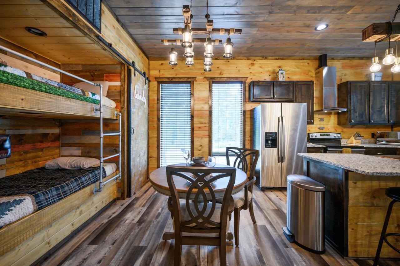 The Adirondack Honeymoon Hot Tub Soaking Tub Wood Burning Fireplace Stephens Gap エクステリア 写真